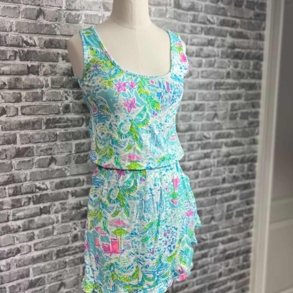 Lily Pulitzer - Picture 2 of 7
